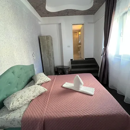 Hotel Hama